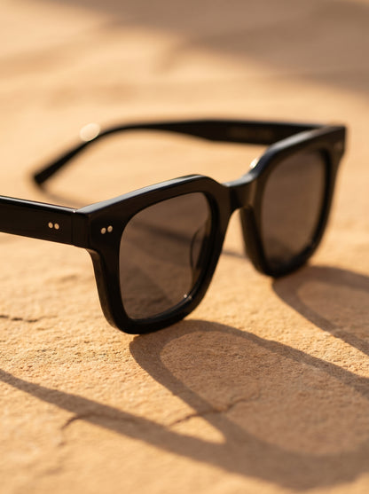 Calabria Square Sunglasses